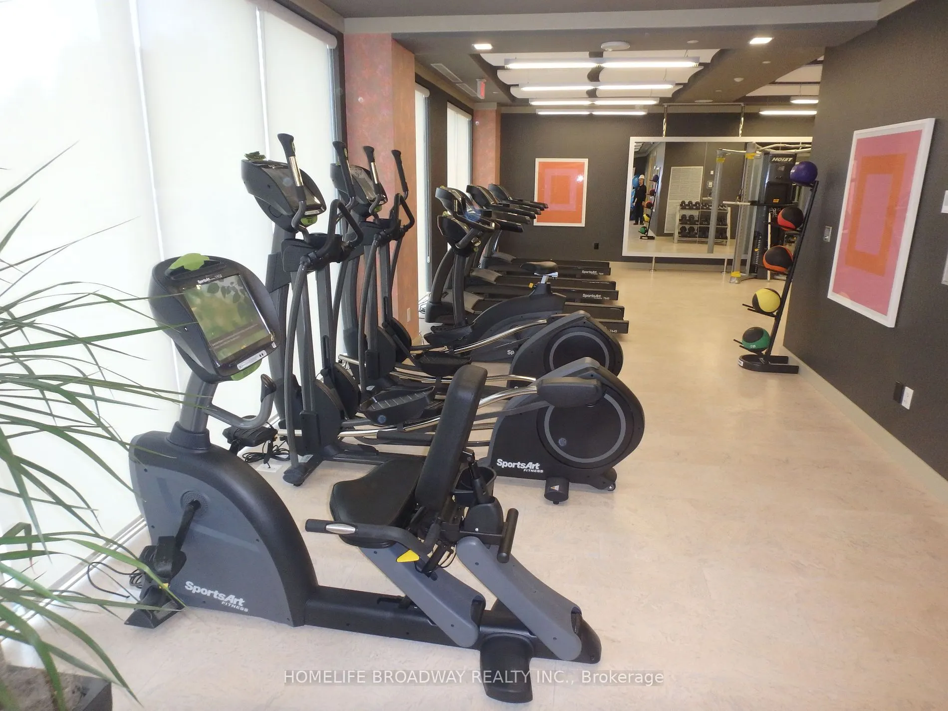 18 Graydon Hall Drive, #506
