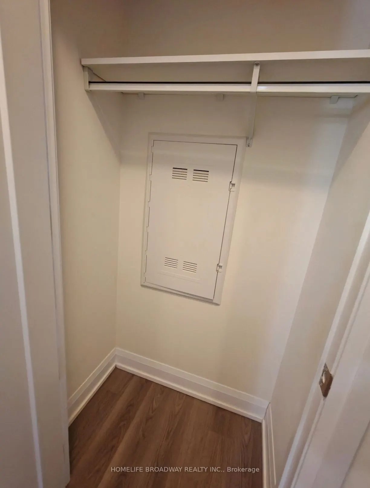 18 Graydon Hall Drive, #506