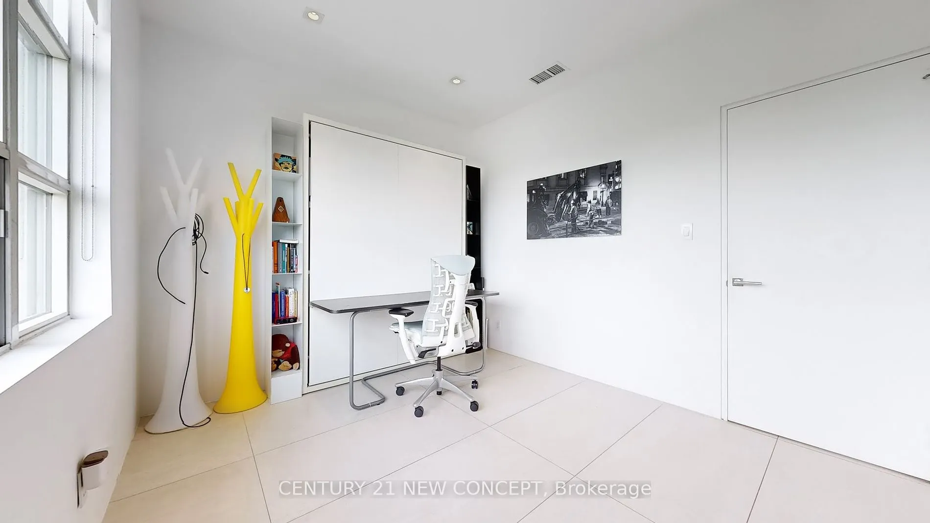 1 Watergarden Way N, #501