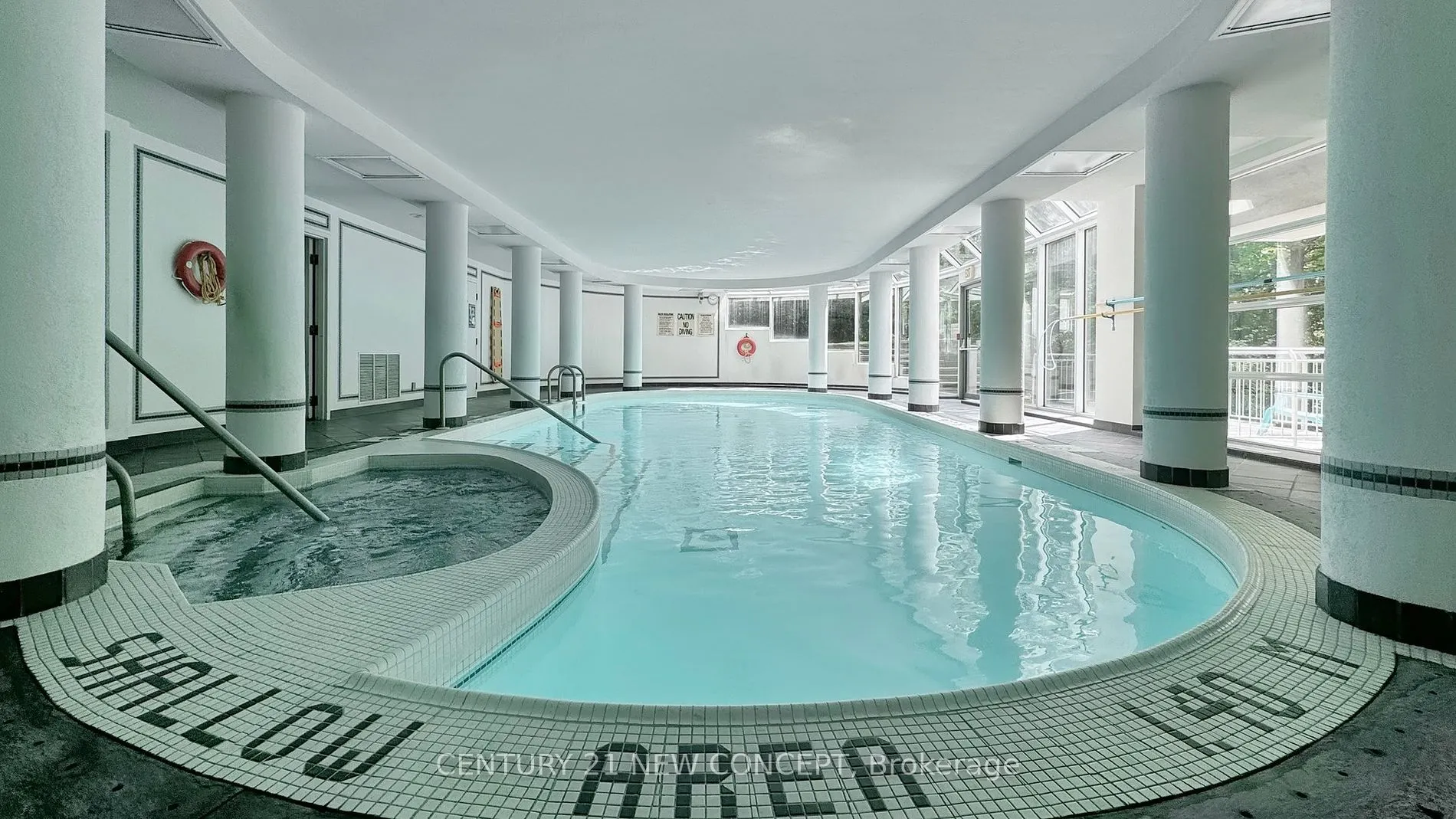 1 Watergarden Way N, #501