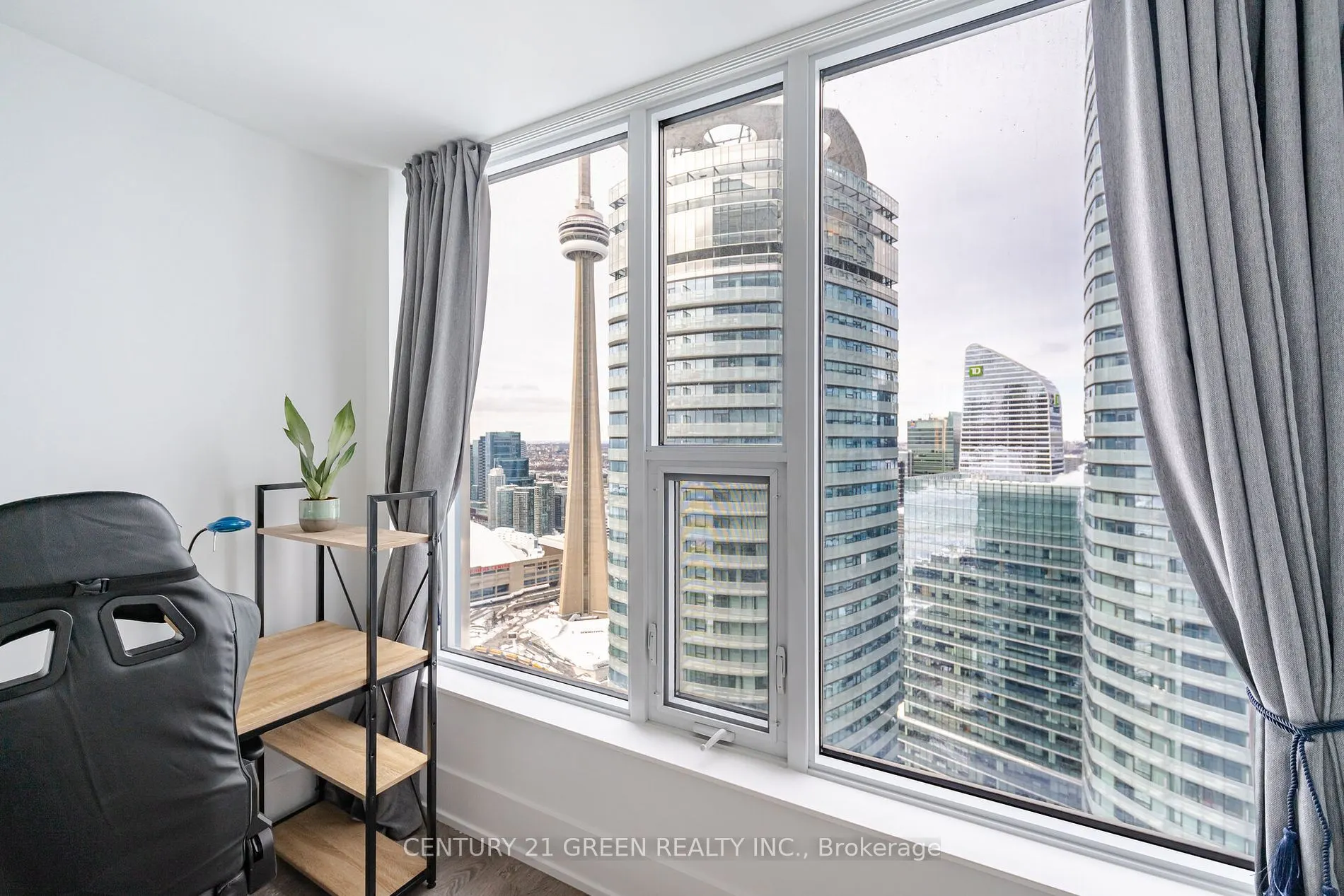 10 York St, #5502