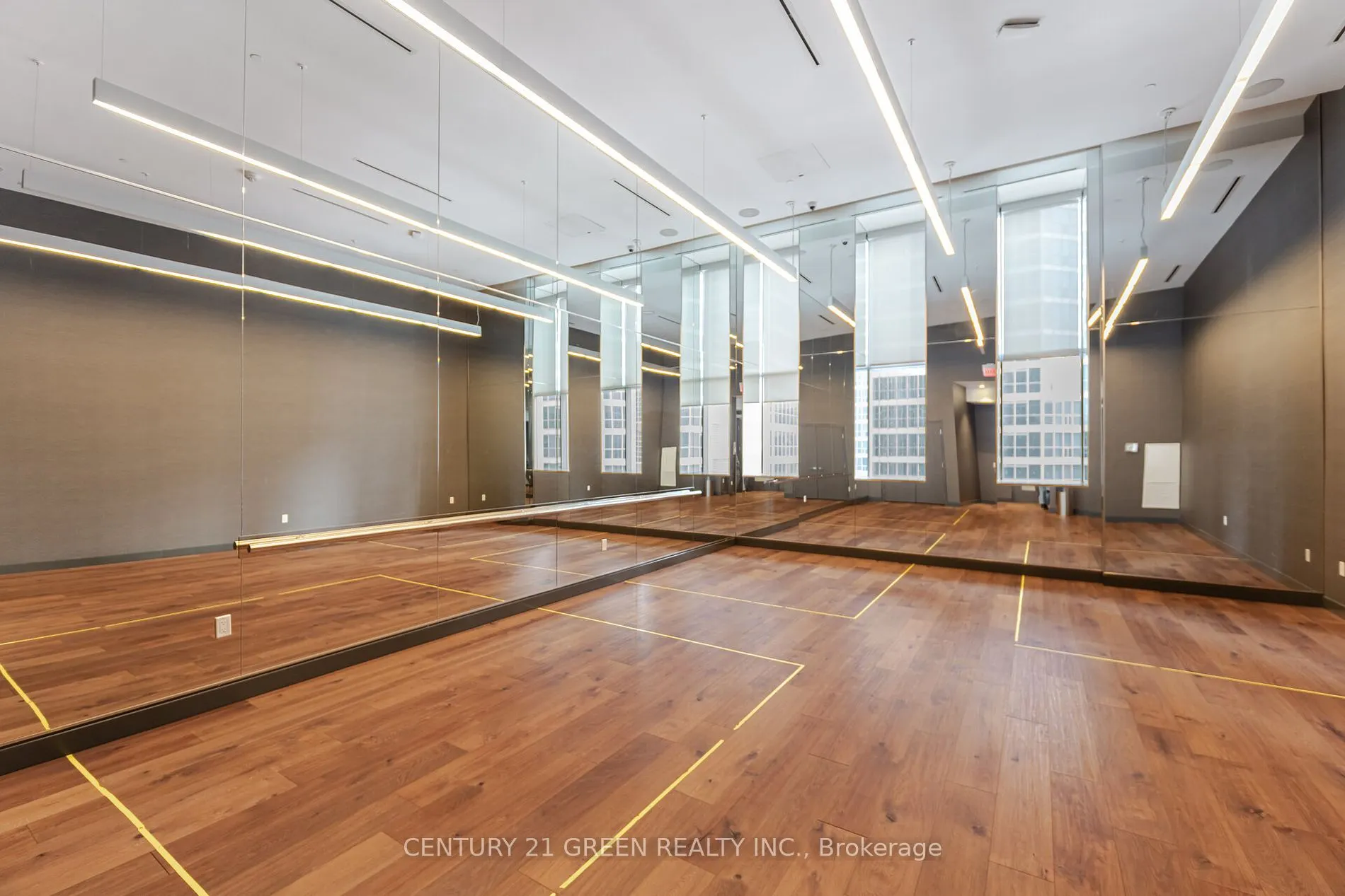 10 York St, #5502