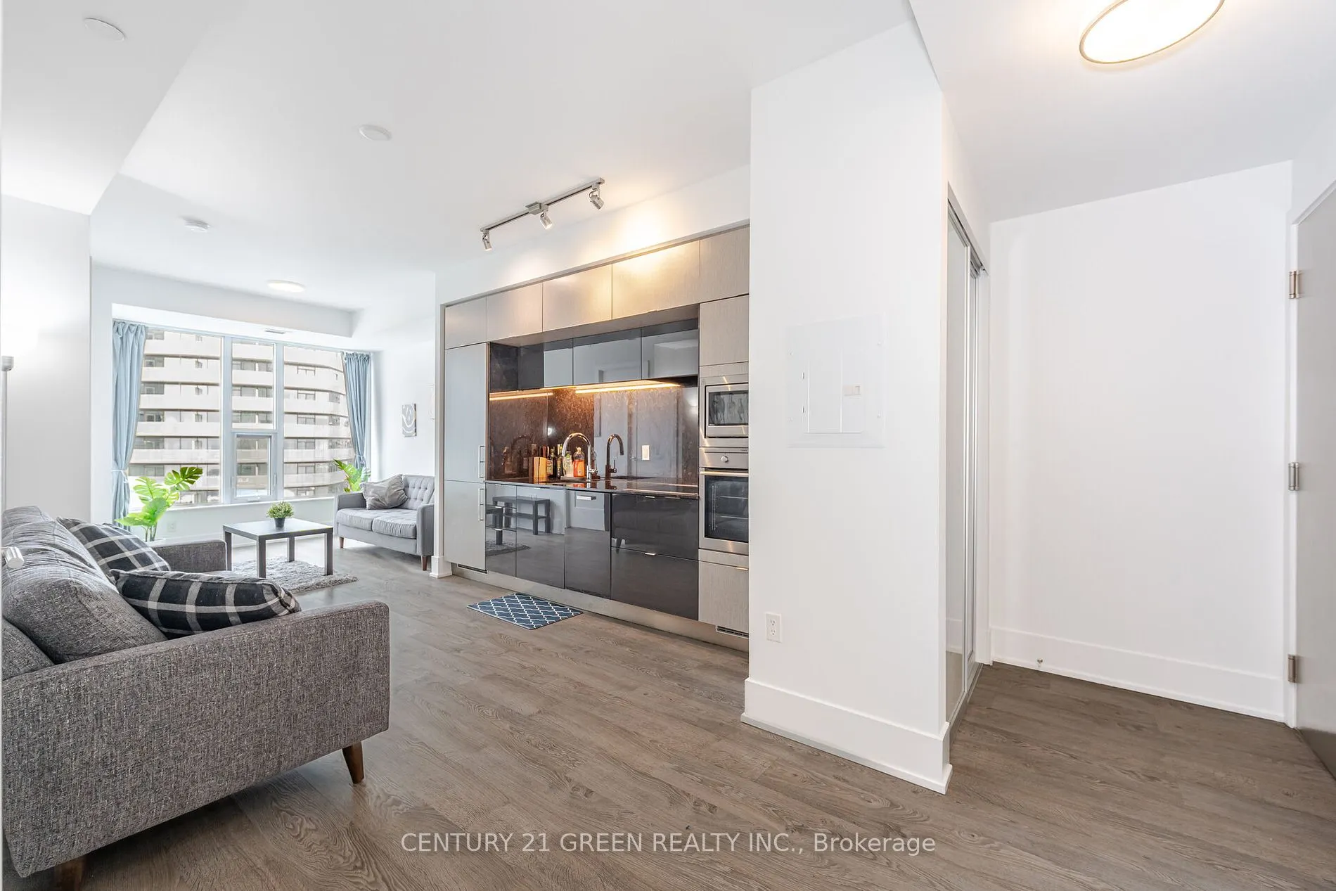 10 York St, #5502