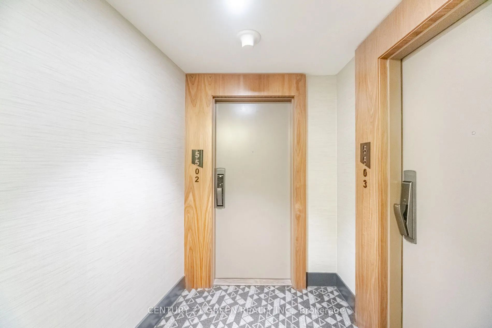 10 York St, #5502