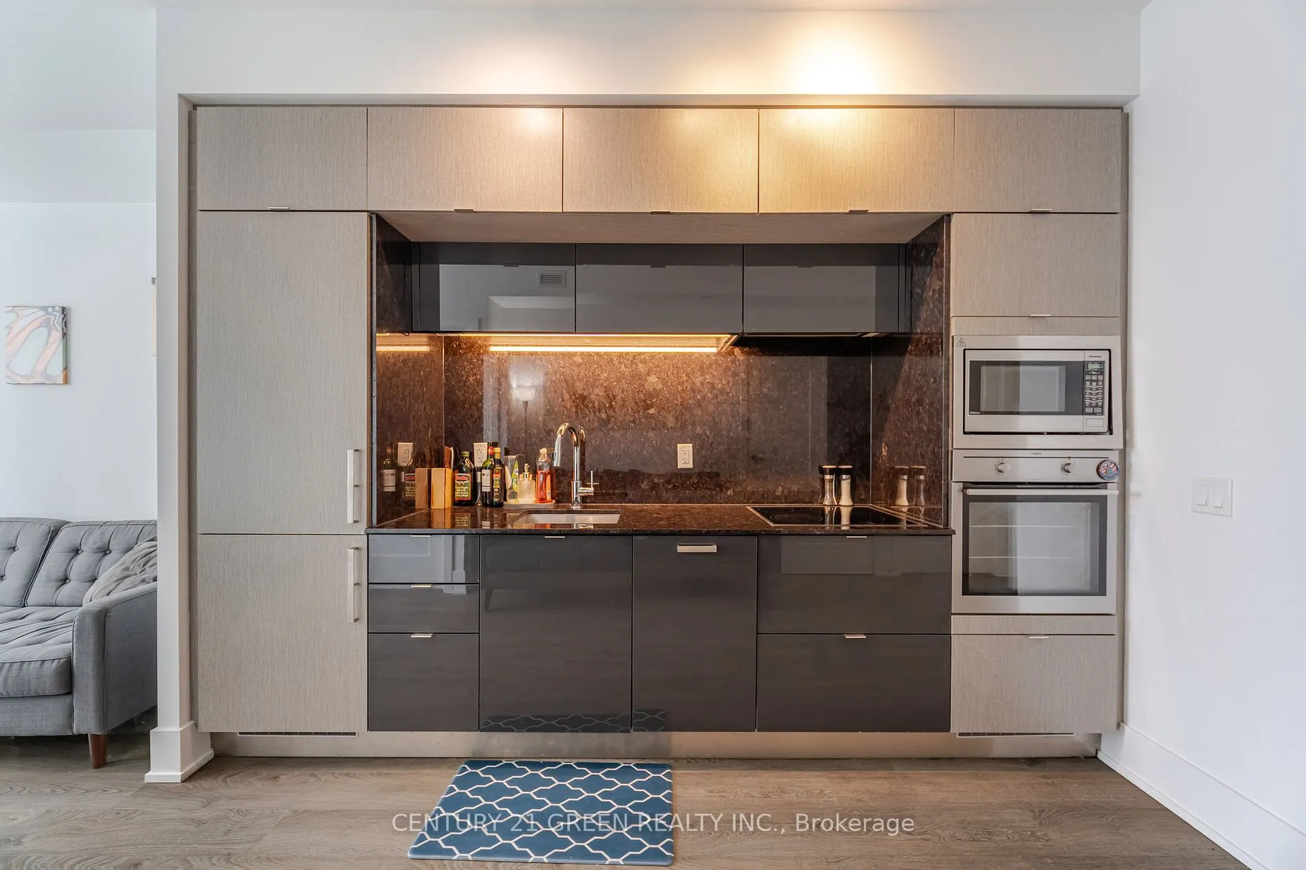 10 York St, #5502