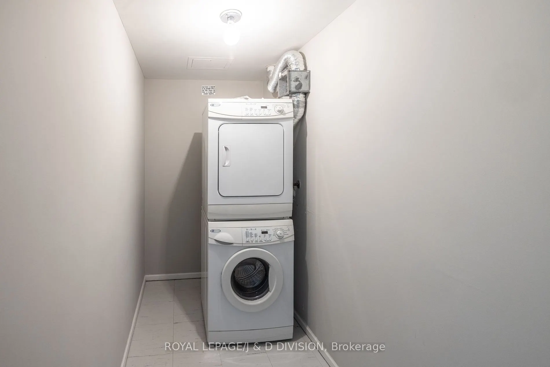 717 Bay Street, #1004