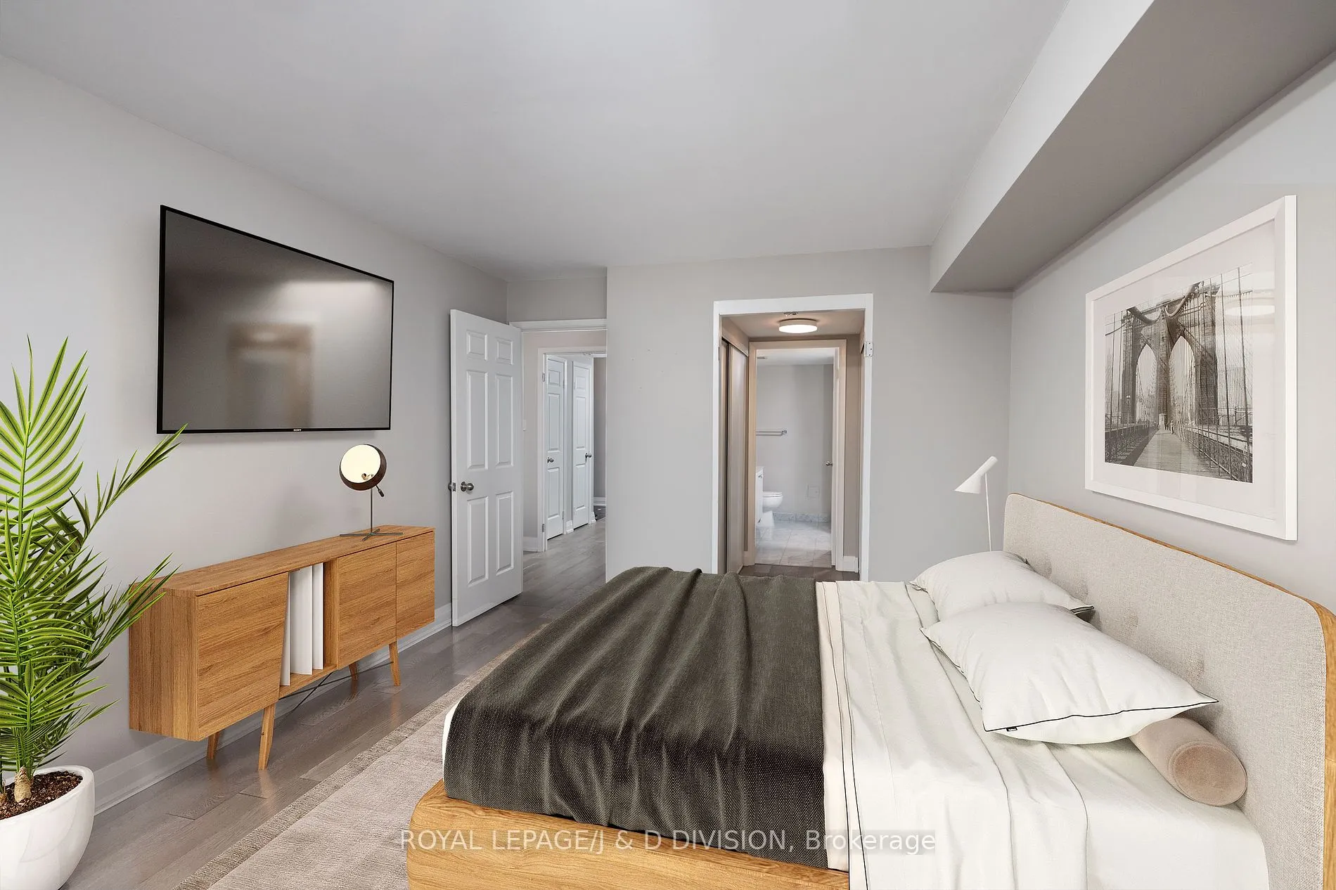 717 Bay Street, #1004
