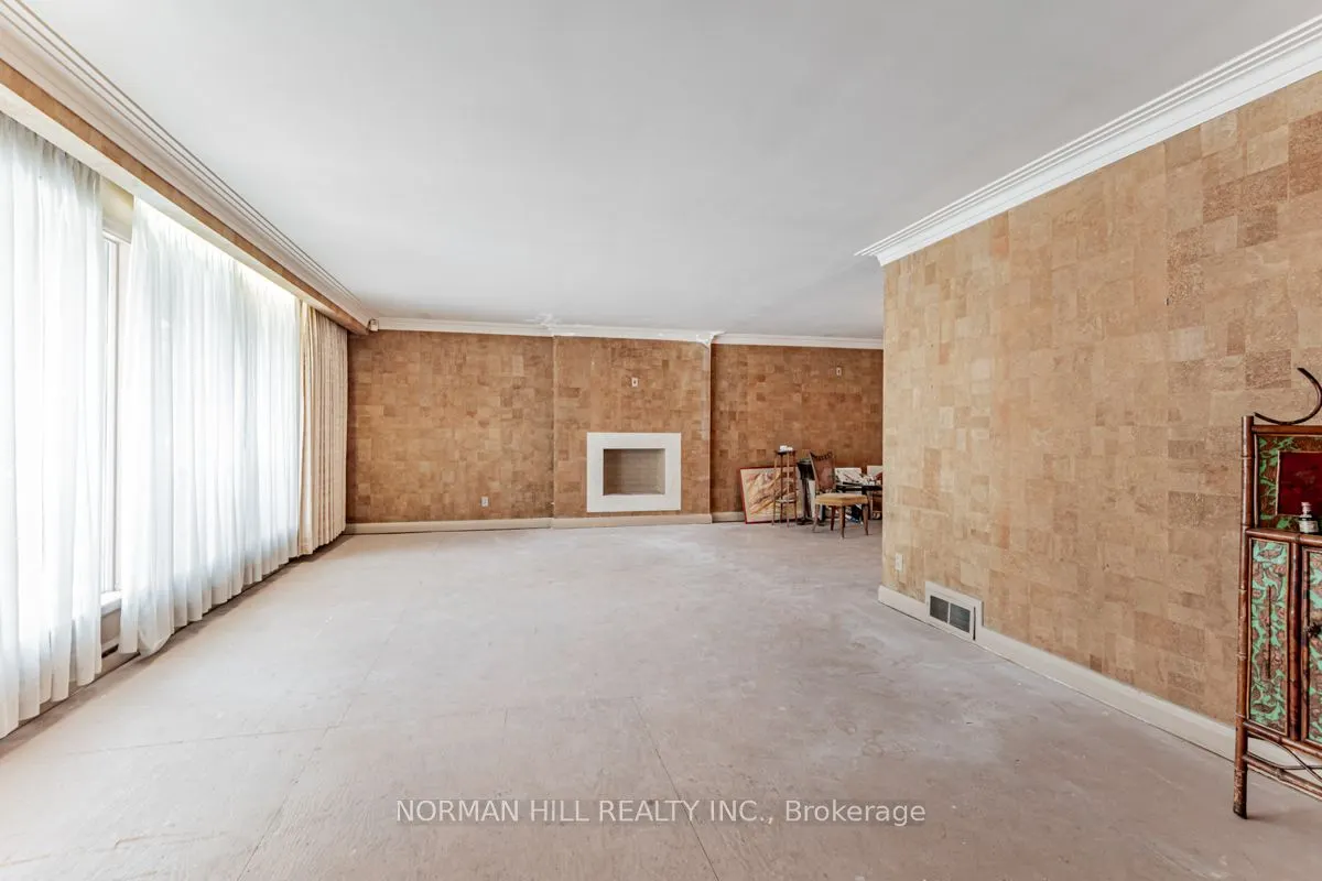 49 Timberlane Drive