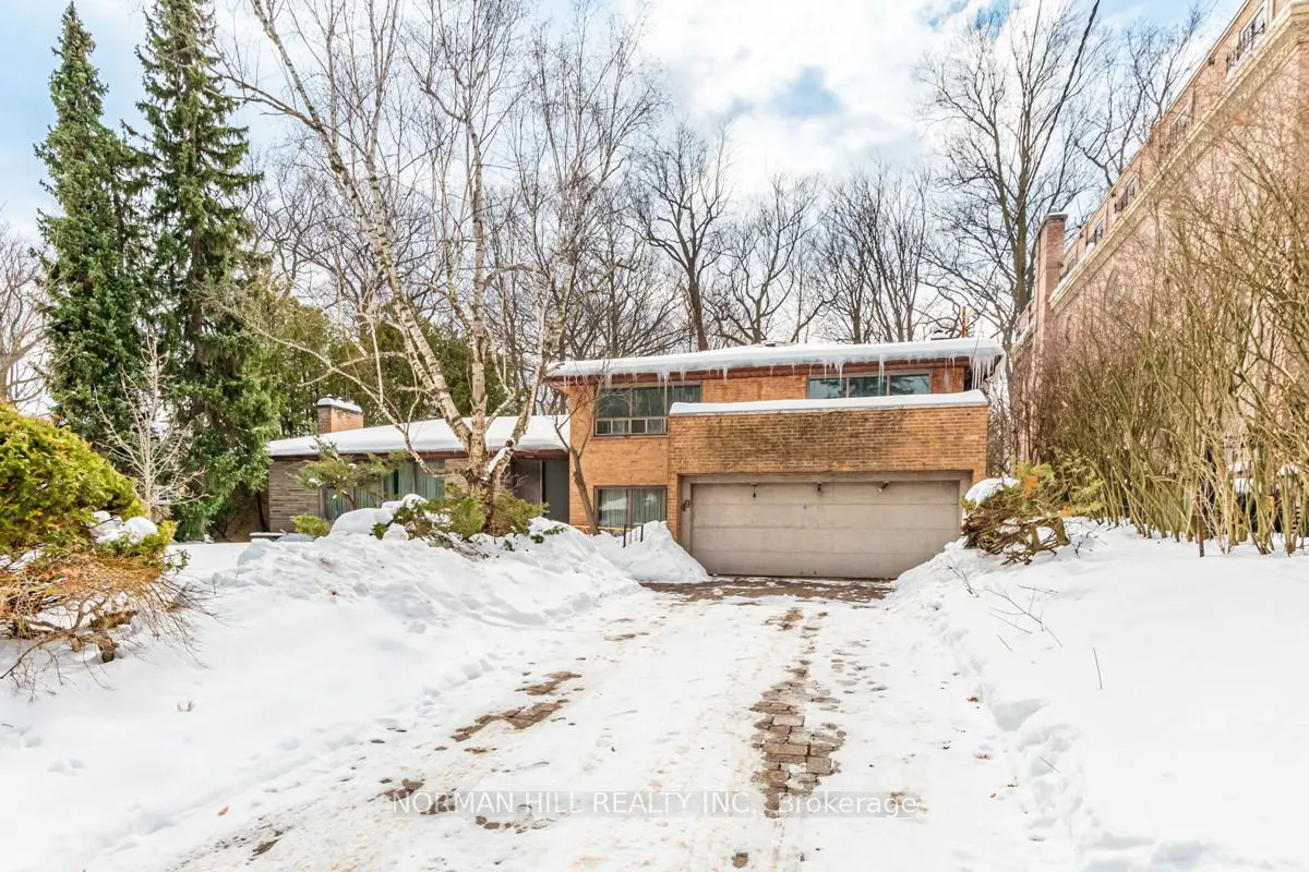 49 Timberlane Drive
