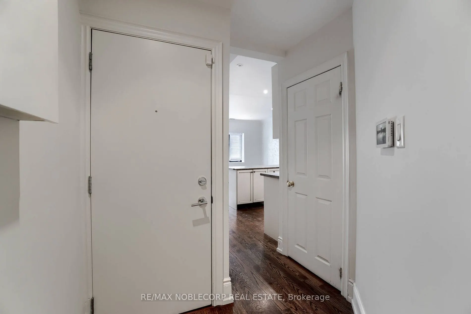 623 Mount Pleasant Road, #Upper A