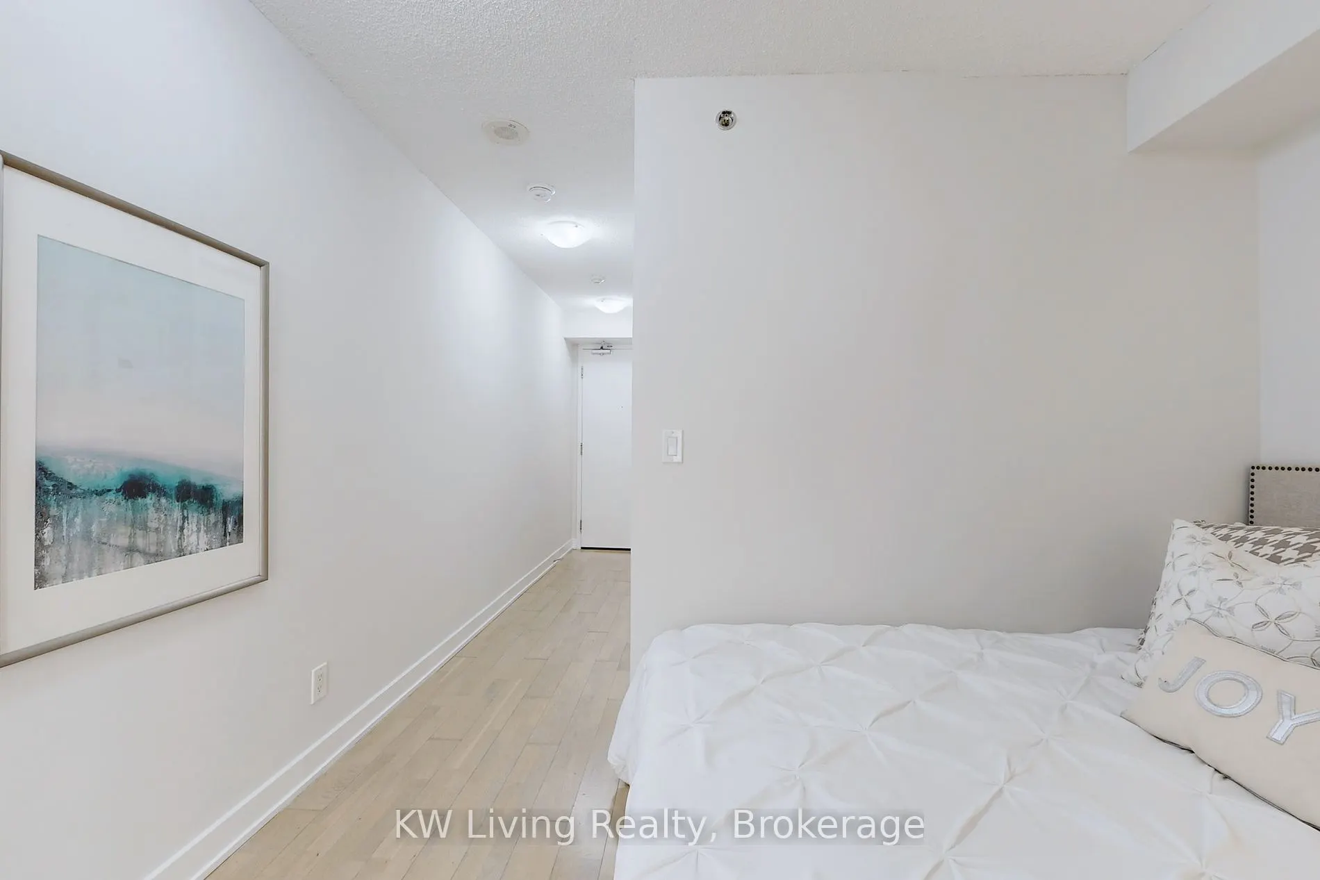 21 Nelson St, #605