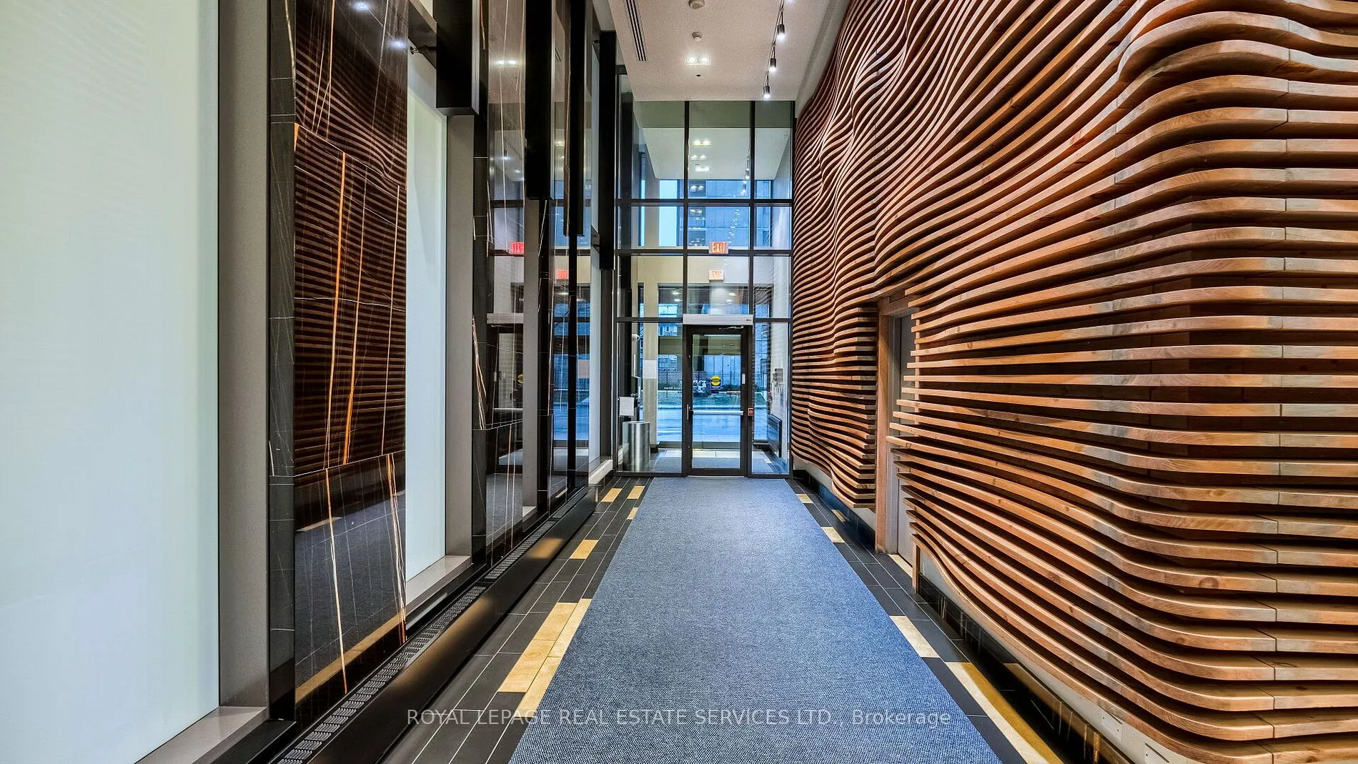 111 Bathurst Street, #1301
