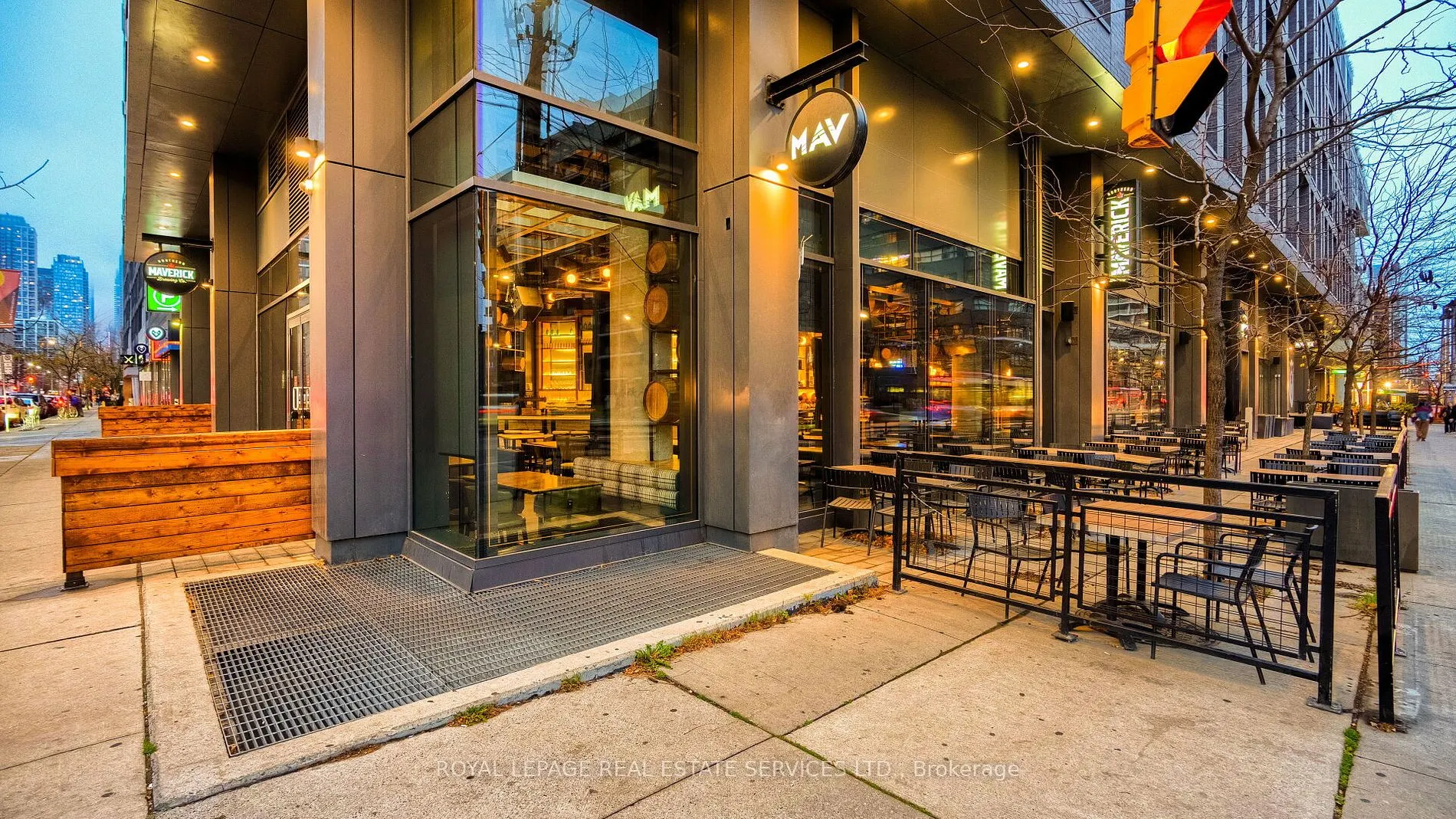 111 Bathurst Street, #1301