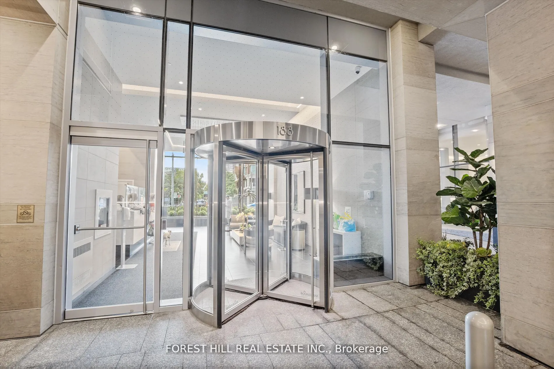 188 Cumberland Street, #604