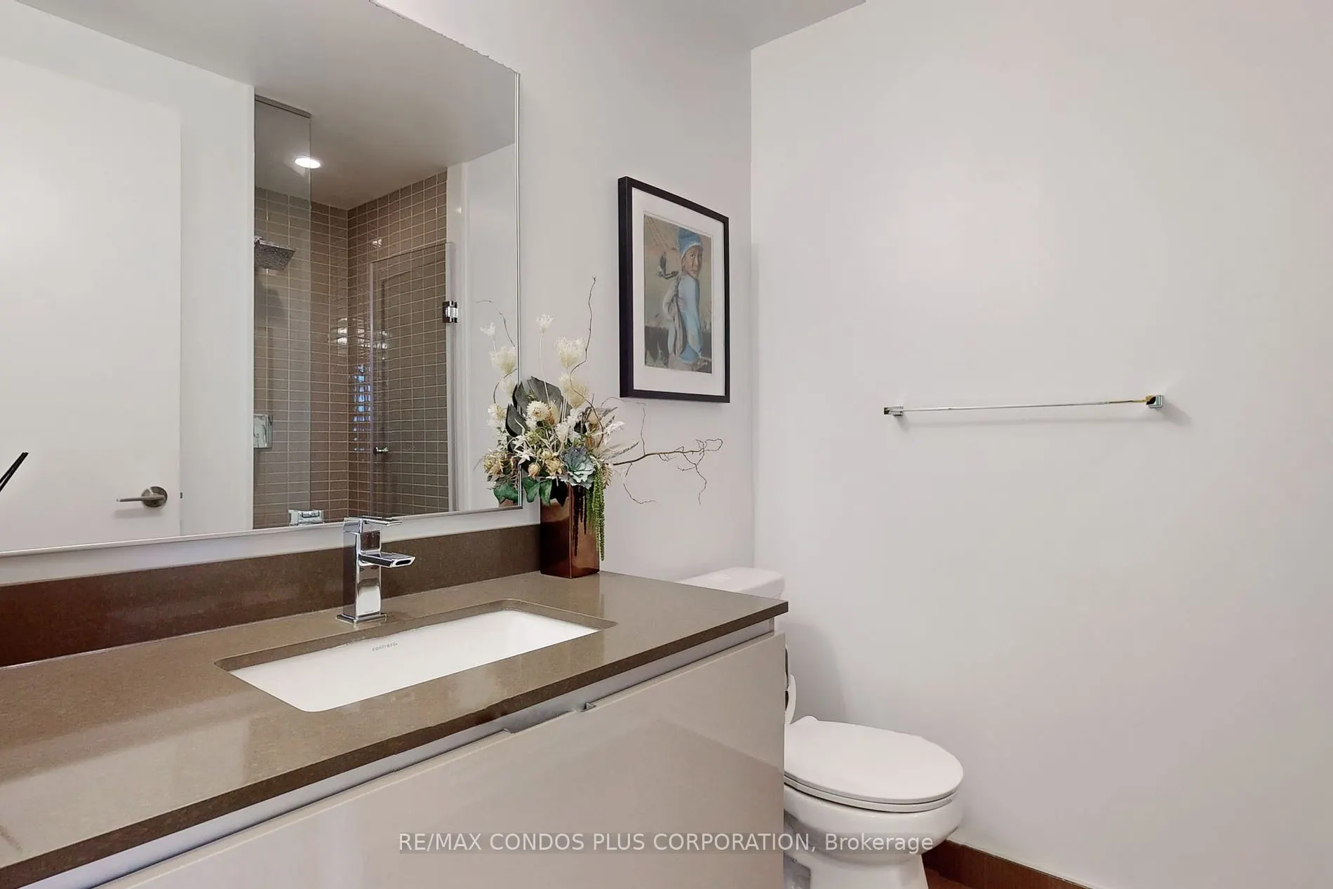 200 Bloor Street W, #2105