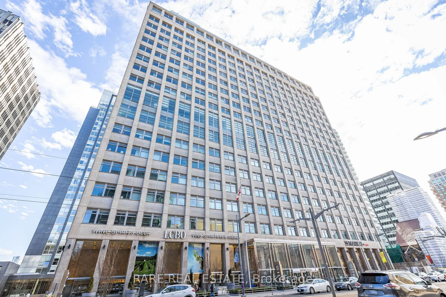 111 St. Clair Avenue W, #904