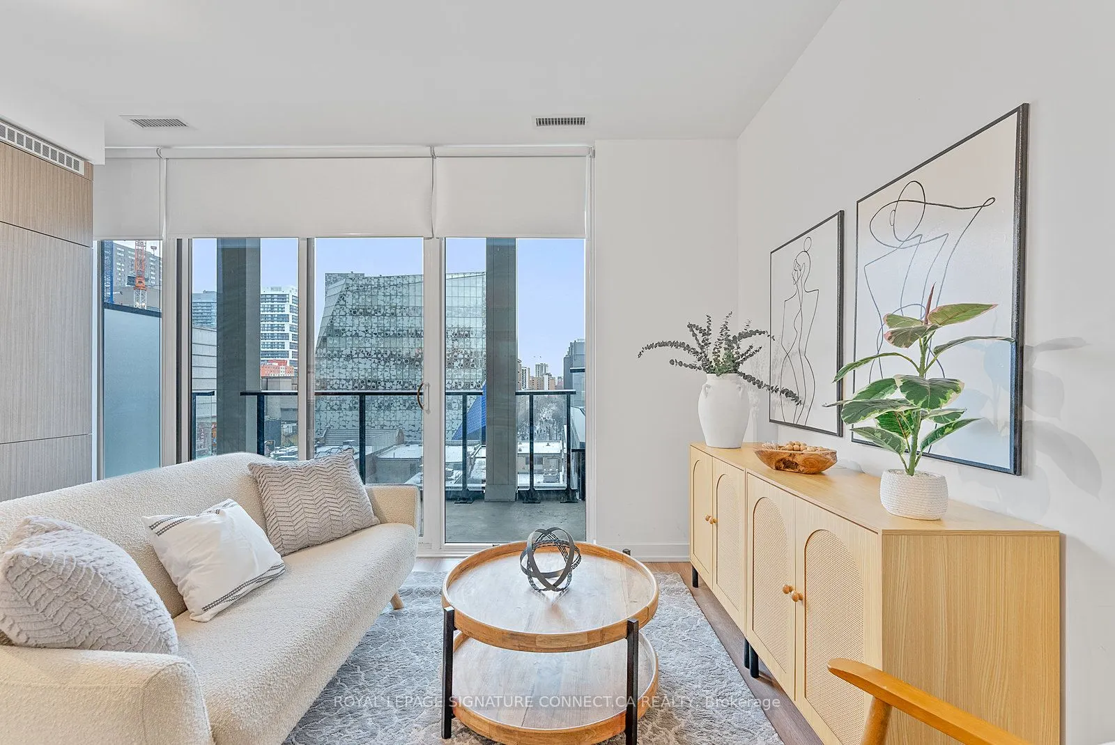 20 Edward Street, #517
