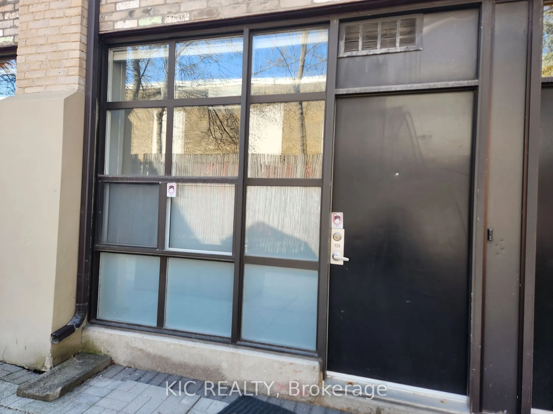 284 St Helens Avenue, #135