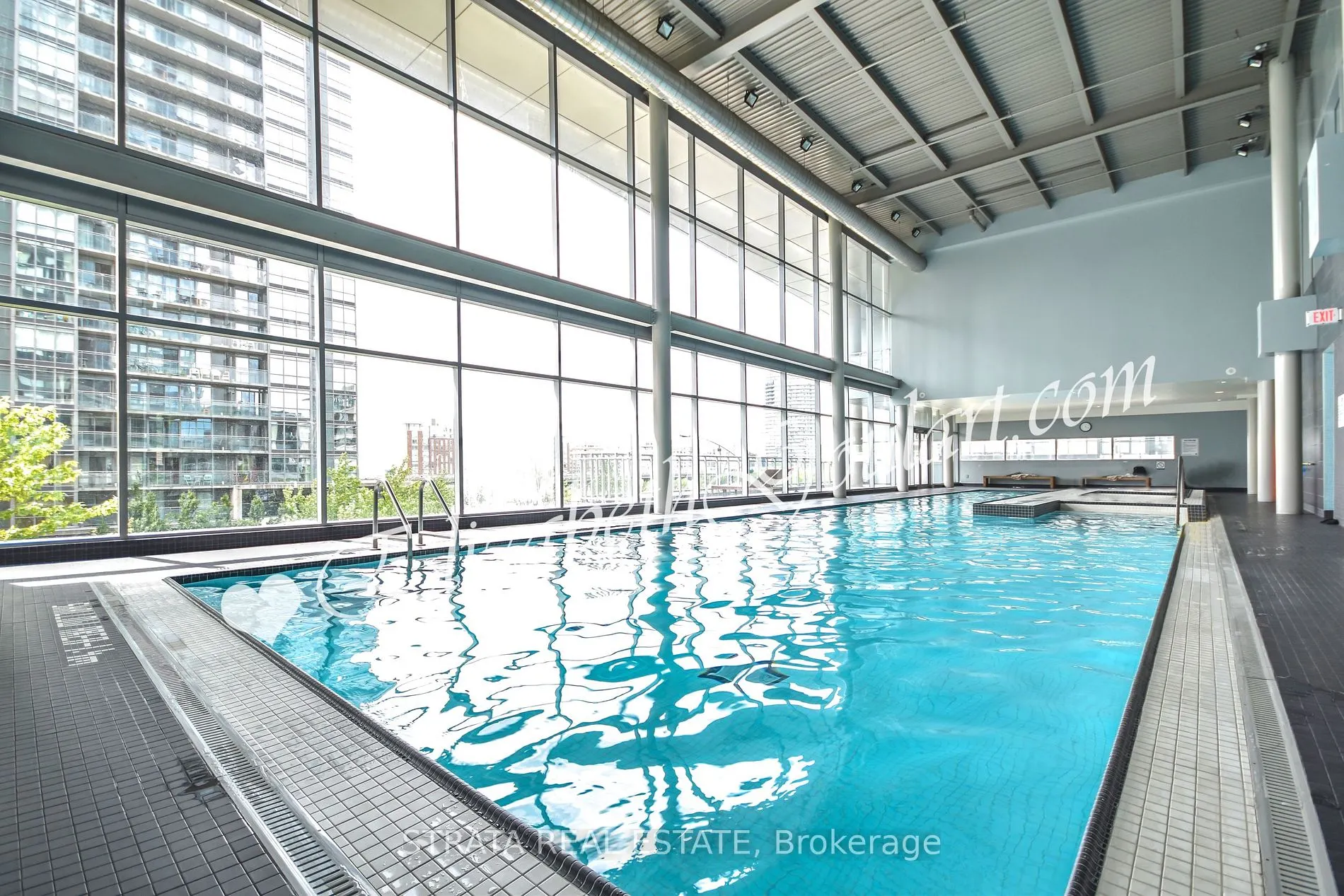 4K Spadina Ave, #206