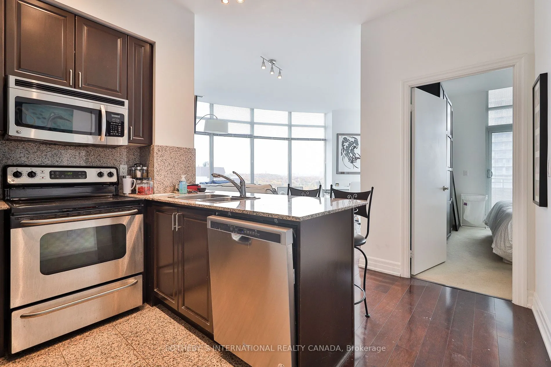 8 Scollard Street, #Ph 201