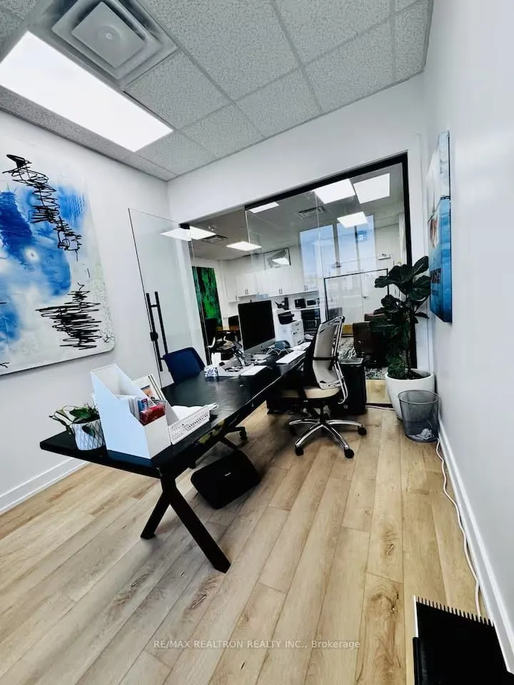 595 Sheppard Avenue E, #204
