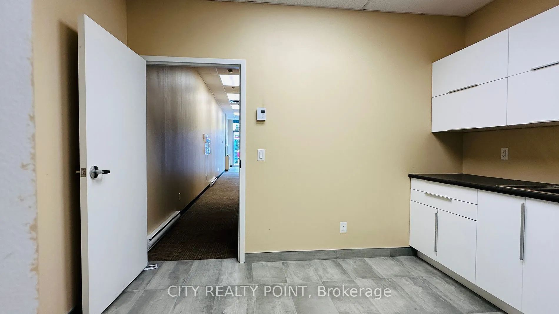 1500 Bathurst Street, #7