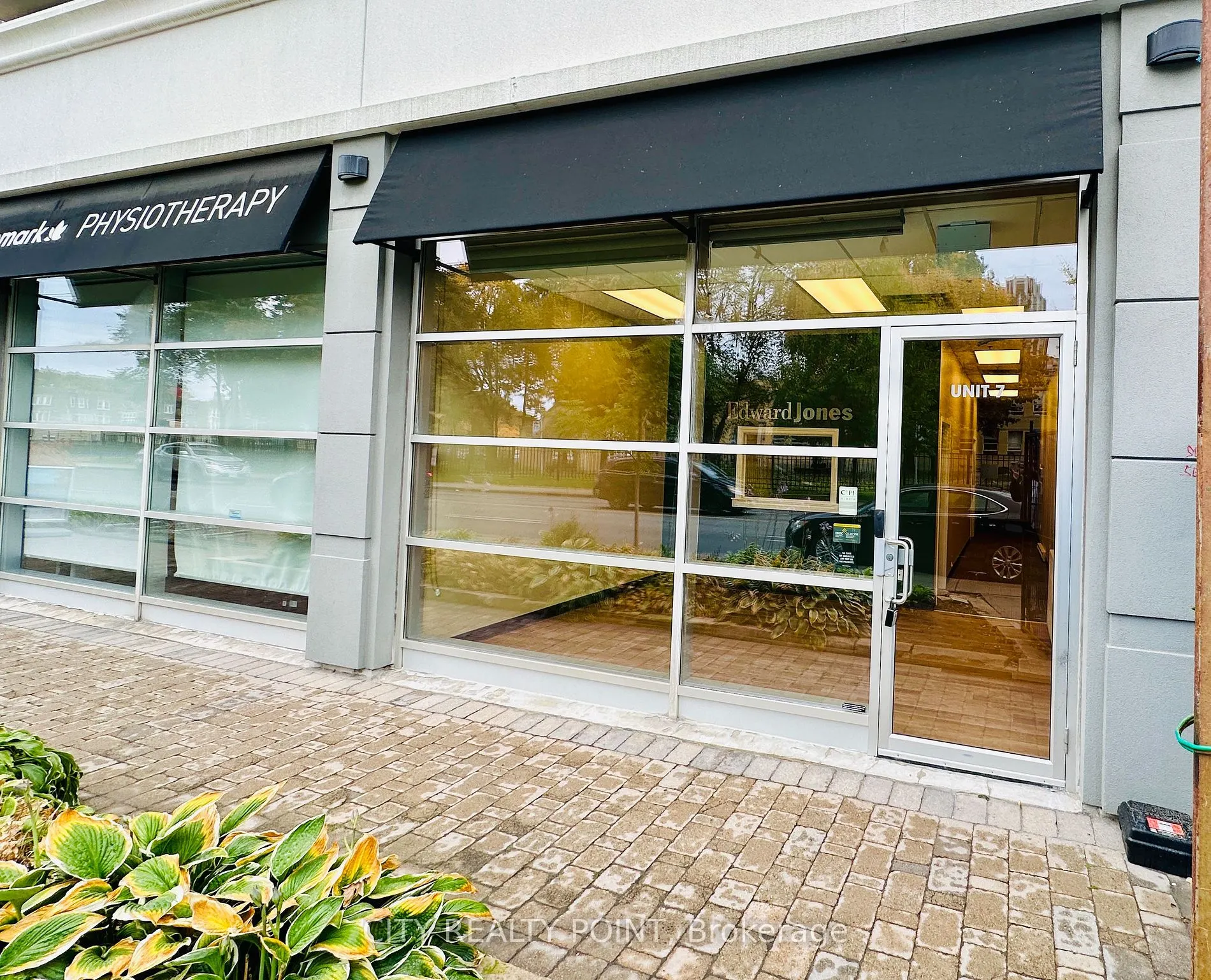 1500 Bathurst Street, #7