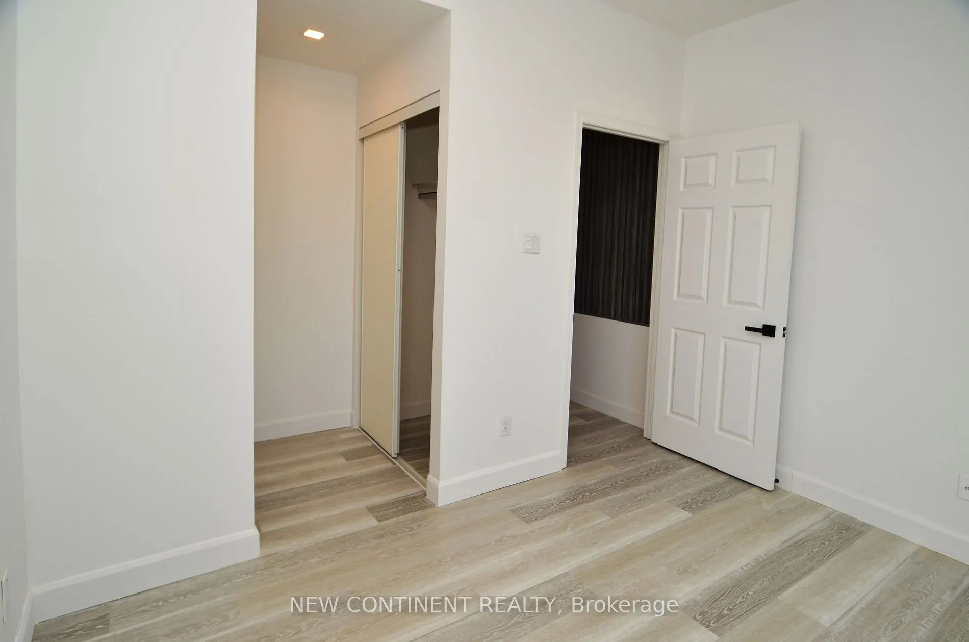 600 Eglinton Avenue E, #311