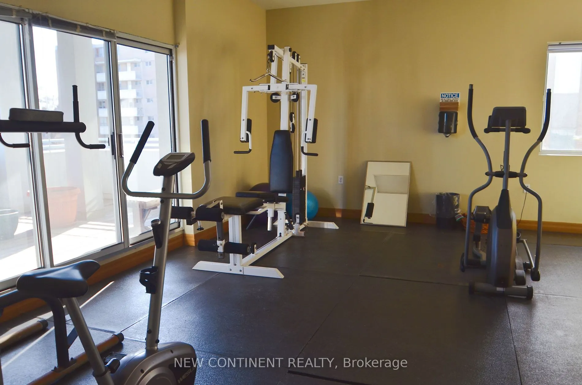 600 Eglinton Avenue E, #311