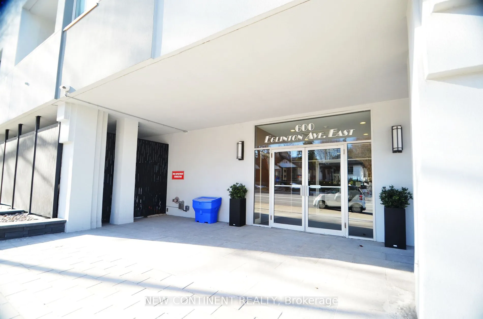 600 Eglinton Avenue E, #311