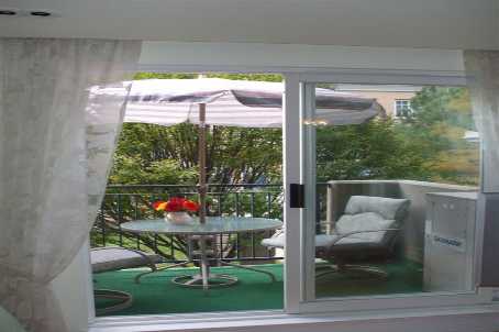 28 Sommerset Way #1520