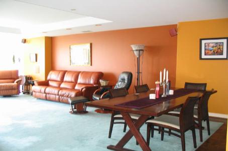 211 Queens Quay W #1105
