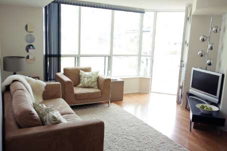 230 Queens Quay W #222