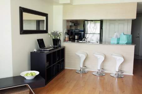 230 Queens Quay W #222