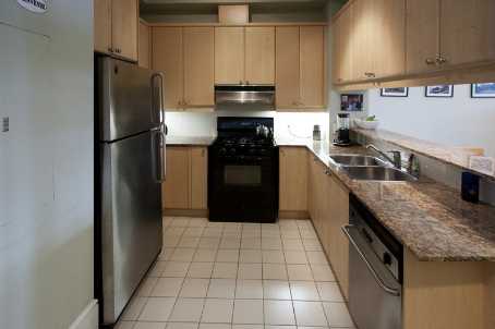 336 Davenport Rd, #201