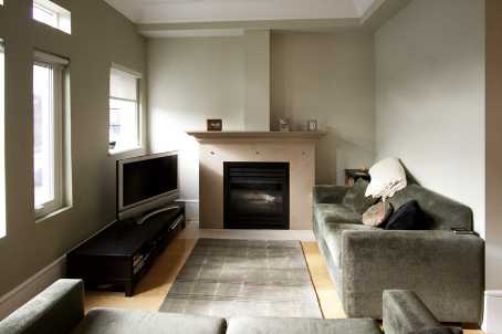 336 Davenport Rd, #201