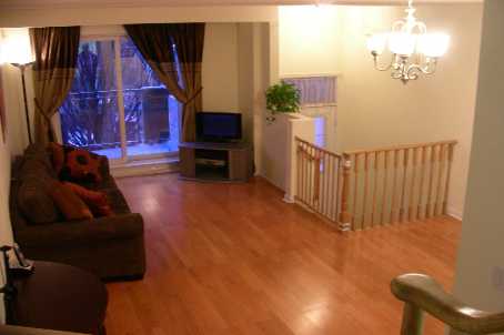 28 Sommerset Way #1520