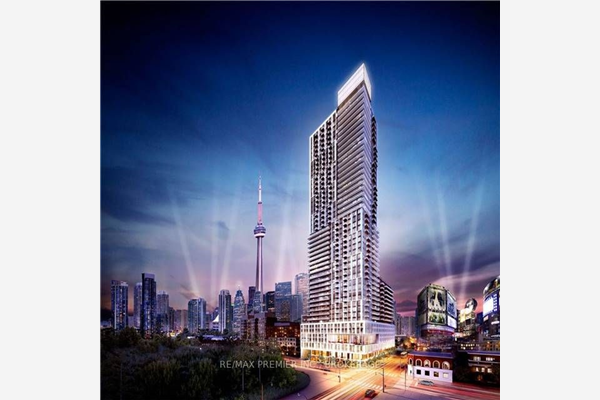200 Dundas St E, Toronto