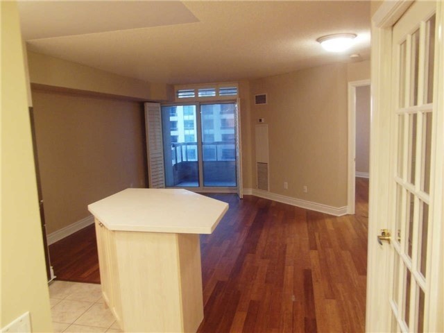 5 Northtown Way #1109
