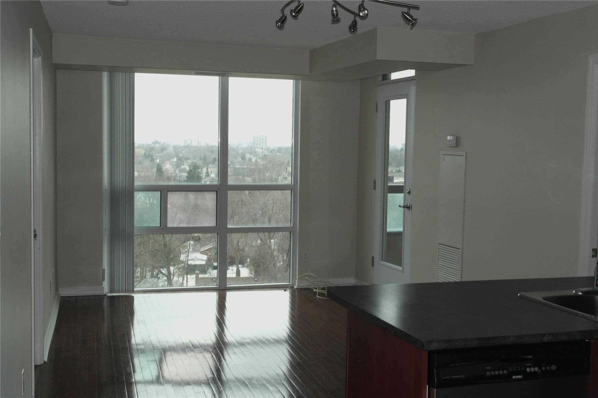 509 Beecroft Rd, #1005