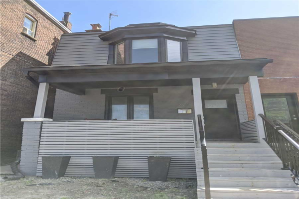 721 Dovercourt Rd, Toronto