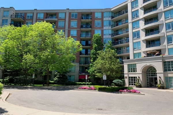 28 William Carson Cres, Toronto