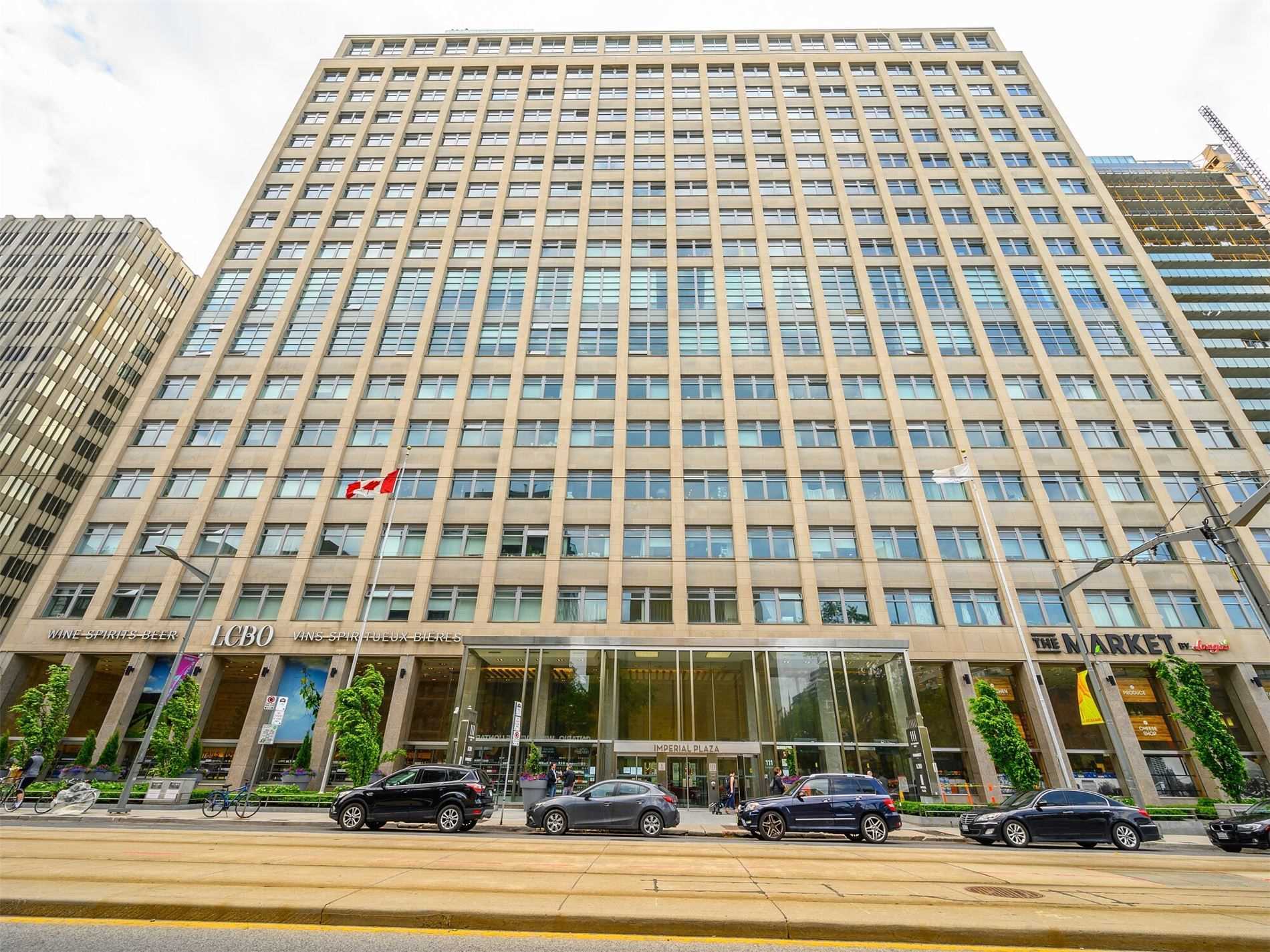 St Clair Ave (MLS® C4819725) See this condo apartment for sale in