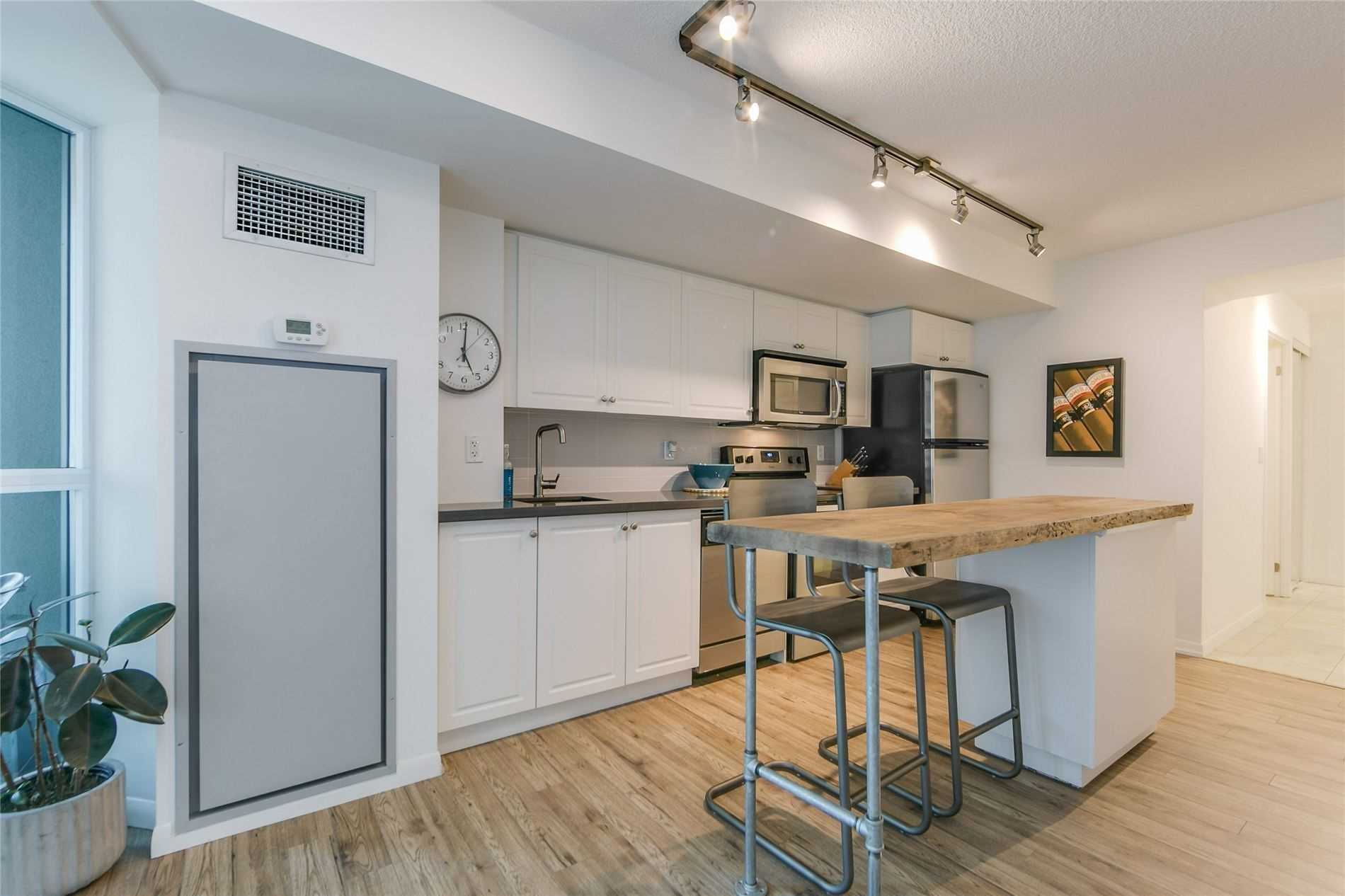#616 - 215 Fort York Blvd, Toronto
