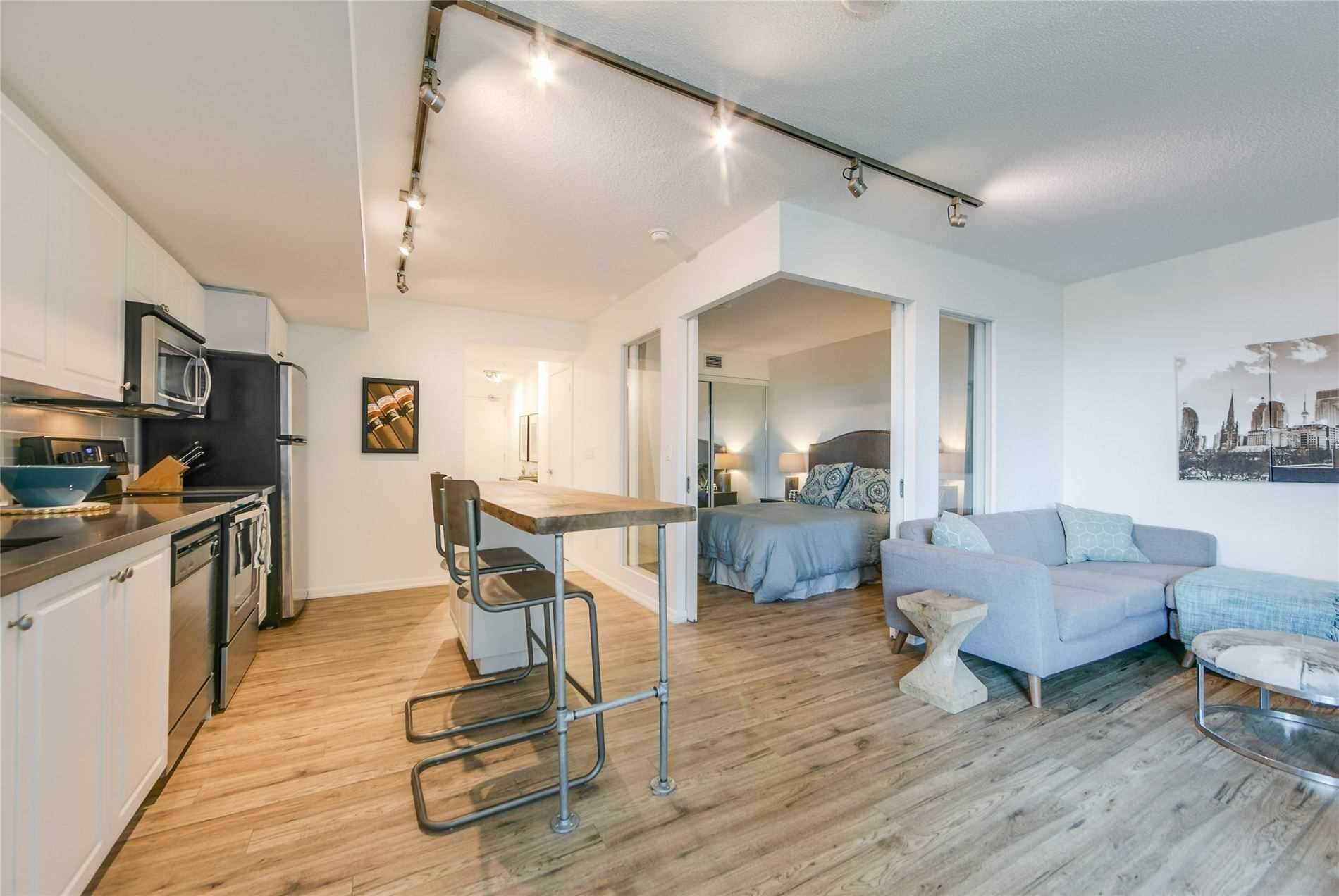 #616 - 215 Fort York Blvd, Toronto