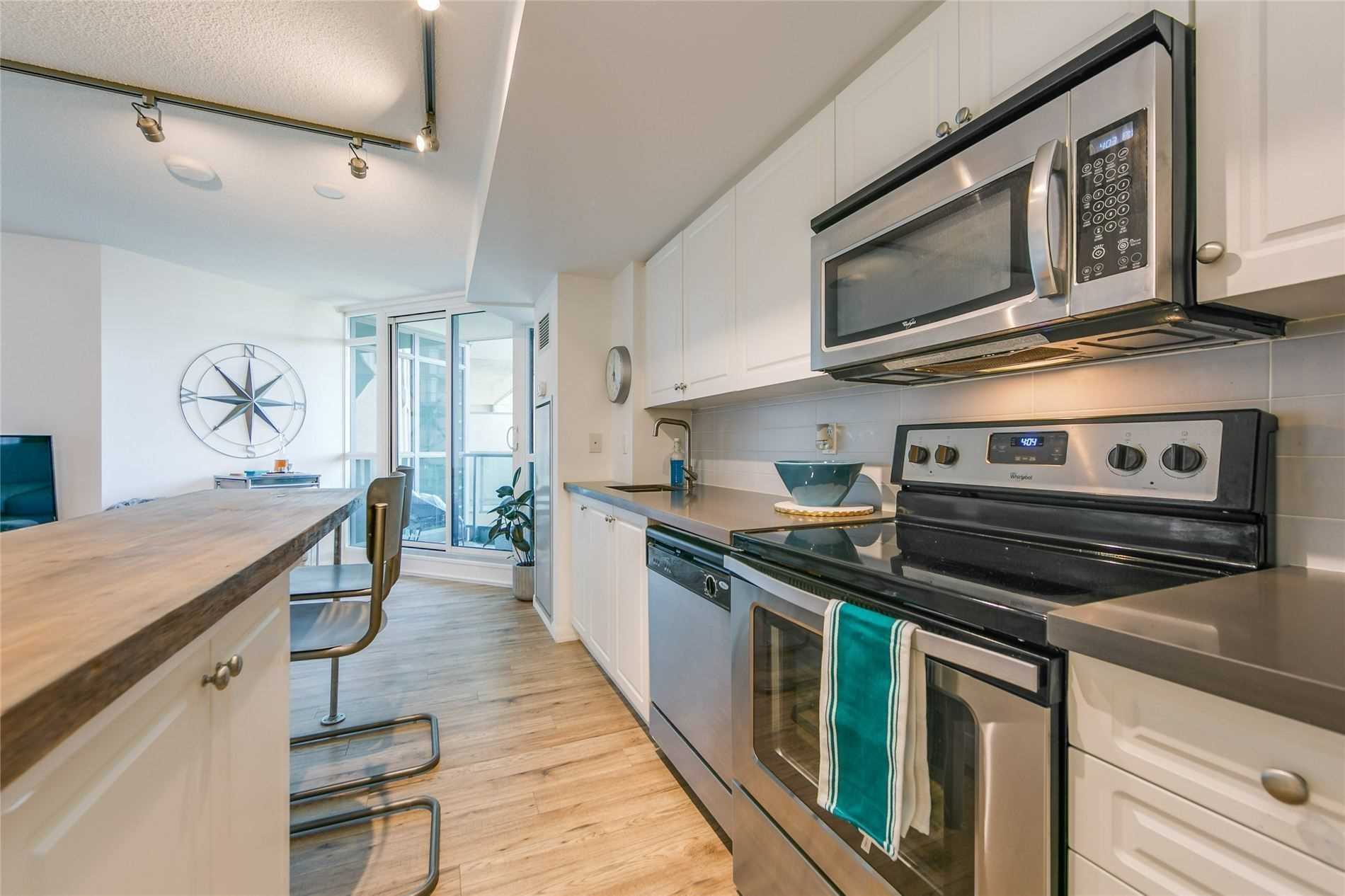 #616 - 215 Fort York Blvd, Toronto