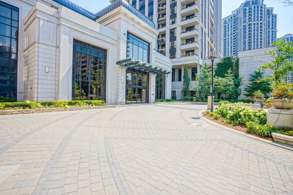 100 Harrison Garden Blvd 100 Harrison Garden Blvd