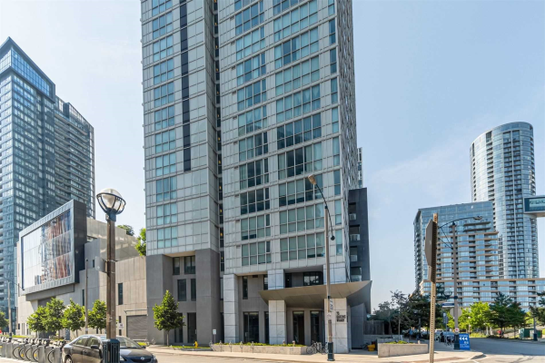 75 Queens Wharf Rd, Toronto