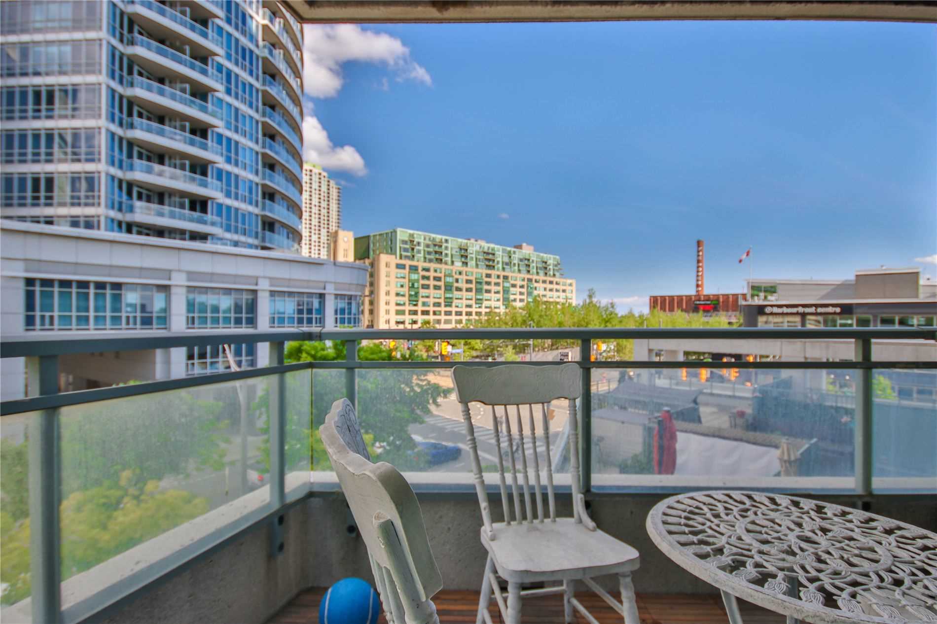 228 Queens Quay W #302