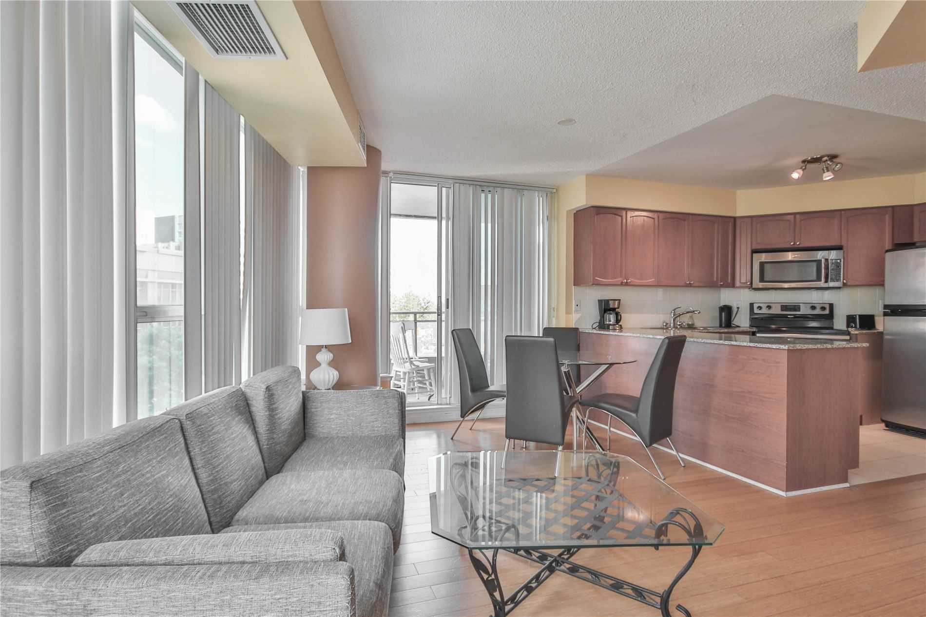 228 Queens Quay W #302